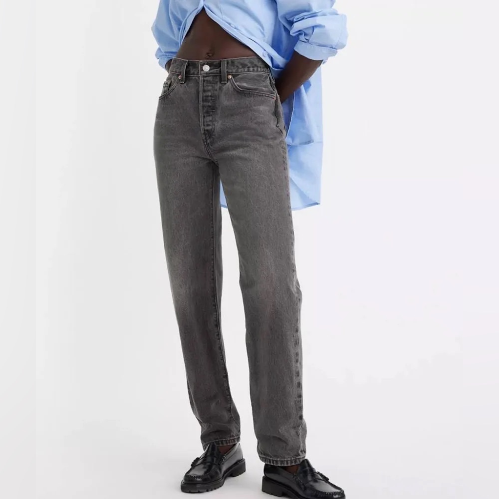 New Levi’s 501 ‘81 Jeans High Rise Tapered Leg Granular‎ Wash Grey 25x31